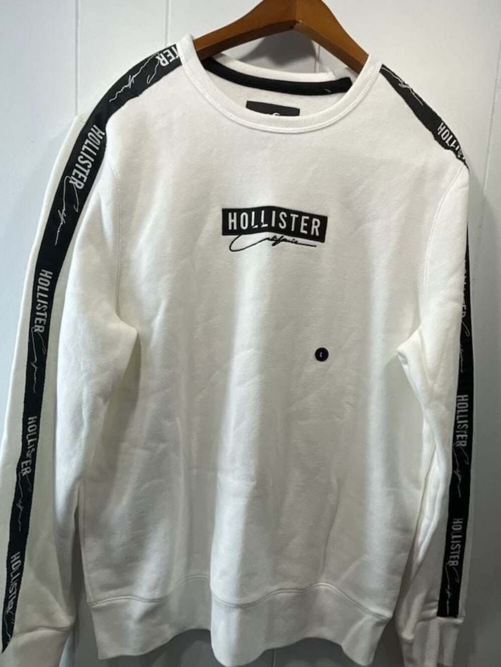 Hollister Logo-Tape Crewneck Sweatshirt in White